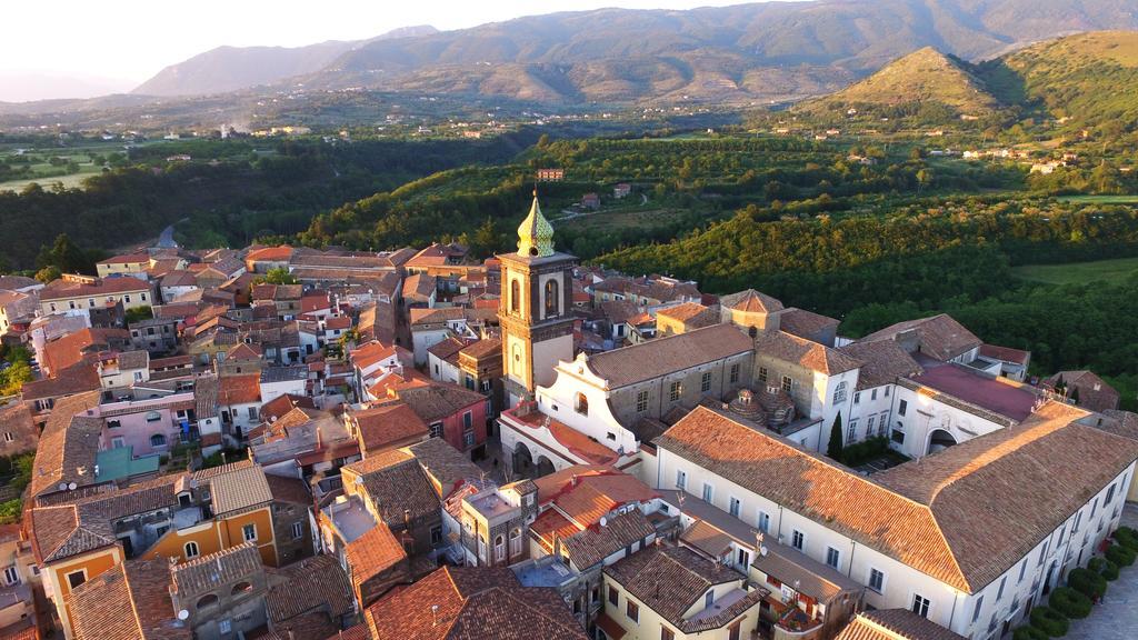 Giualduomo B&B SantʼAgata deʼ Goti Exterior foto